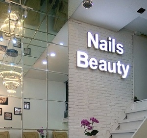 Thi công công trình Salon Nail của Nghệ Sĩ Lê Giang